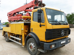 Бетононасос Putzmeister M 28-4 на шасси Mercedes - аренда, прокат