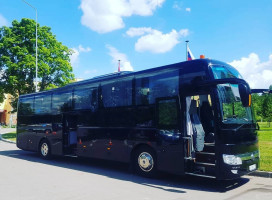 Автобус YUTONG ZK6122H9 Black