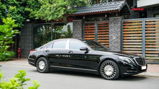 Mercedes-Benz Maybach S-класс, x222 черный - аренда, прокат