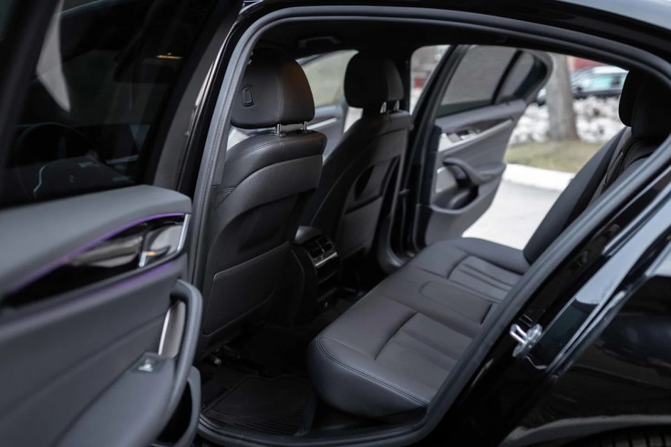 BMW 5, g30 черная - аренда, прокат