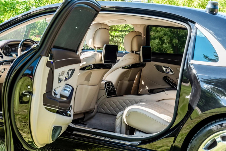 Mercedes-Benz Maybach S-класс, x222 черный - аренда, прокат