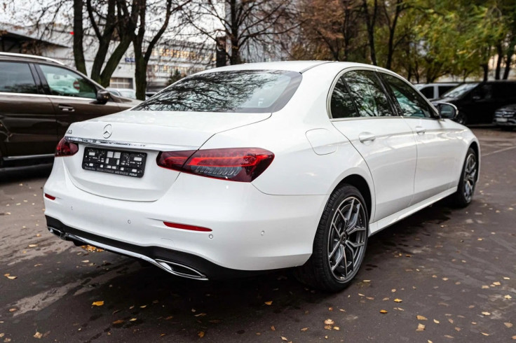 Mercedes-Benz E-класс, w213 рестайлинг белый - аренда, прокат