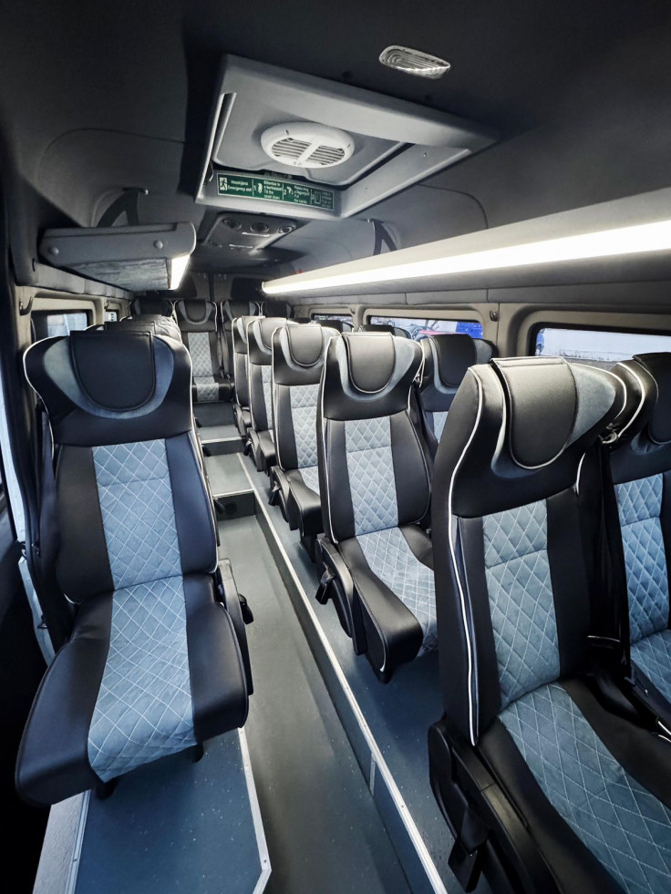 Микроавтобус Mercedes-Benz Sprinter NEW, 18-19 мест - аренда, прокат
