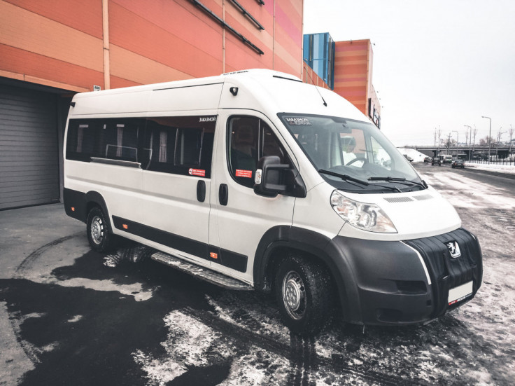 Peugeot Boxer, 16-18 мест - аренда, прокат